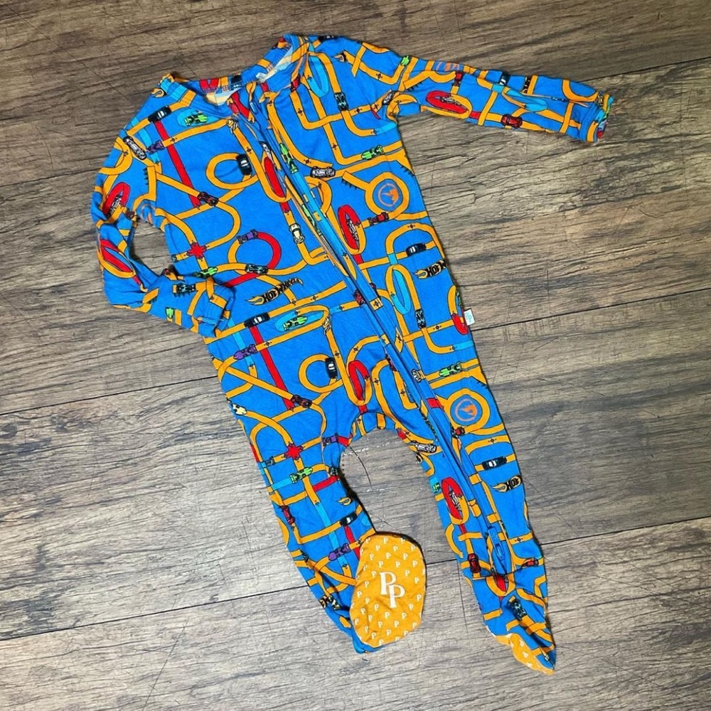 Posh peanut hot wheel sleeper 0/3m